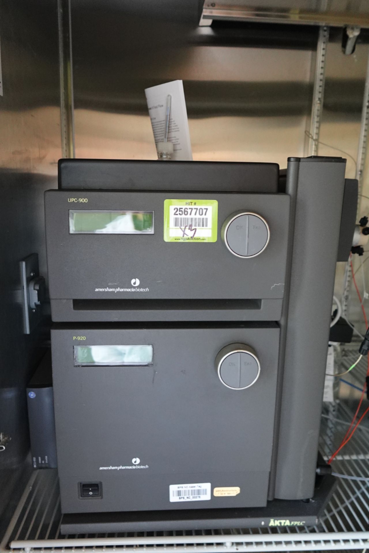 8f0bf92d-f472-40b4-b296-b39201494c61