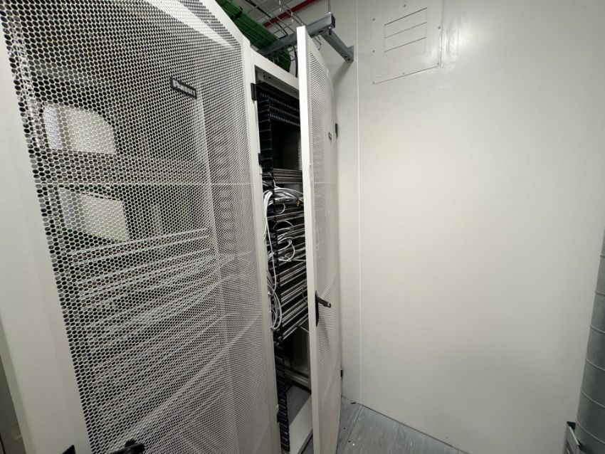 f13a5221-2d90-4e02-9db1-b38600ae5d21